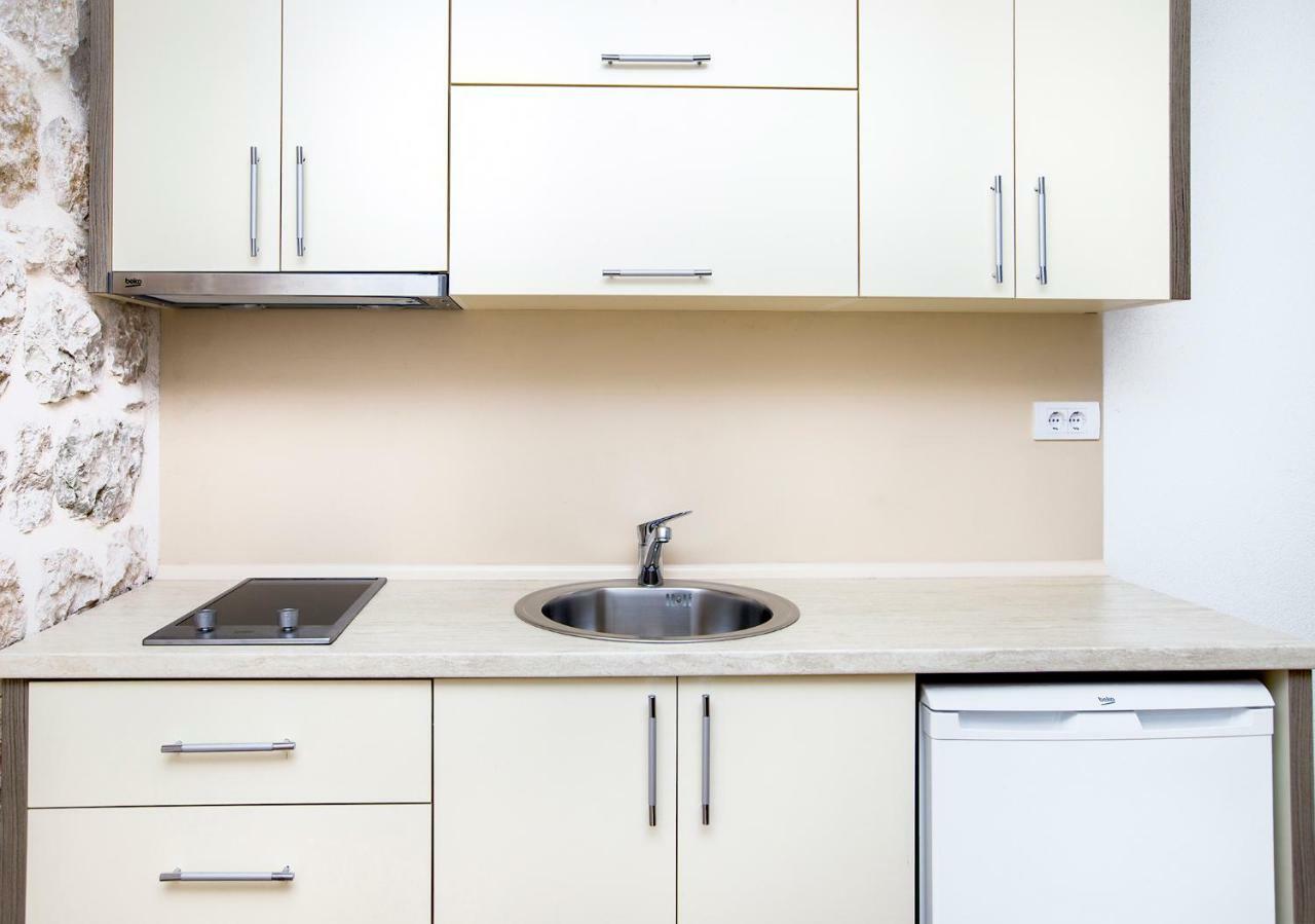 Apartments Mezini 11 코토르 외부 사진